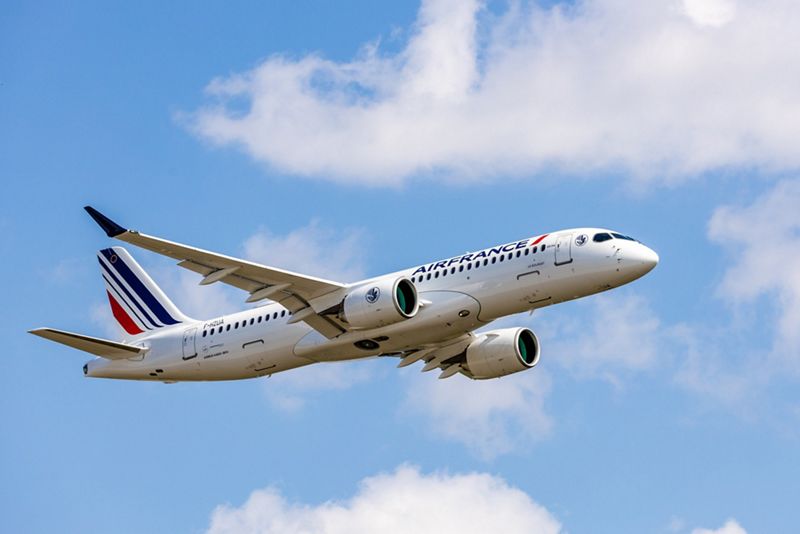 Airbus entrega el primero de 60 A220 a Air France ©Airbus