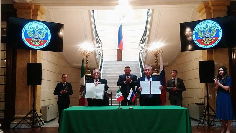 Firman México y Rusia acuerdo de Cooperación Espacial ©AEM