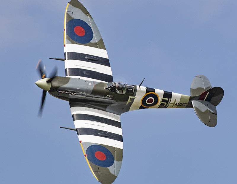 Spitfire Mc Vb AB910 ©RAF