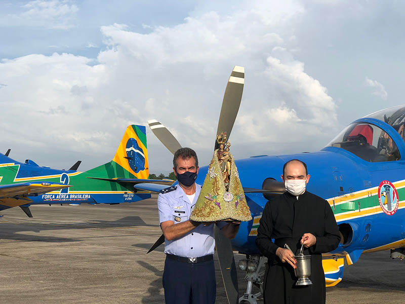 Da Fumaça recibieron los homenajes de la Imagen Peregrina de Nuestra Señora de Nazaré. Fotos: Base Aérea de Belém (BABE)