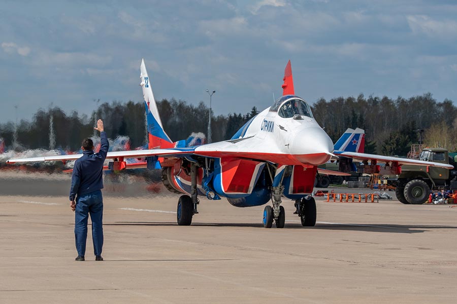 El Servicio de Ingenier a Aeron utica de Rusia celebra su 105