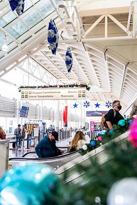 El Aeropuerto Internacional de Ontario (ONT) acogerá a más de 271.000 pasajeros de avión durante las próximas vacaciones de invierno. ©Ontario Airport