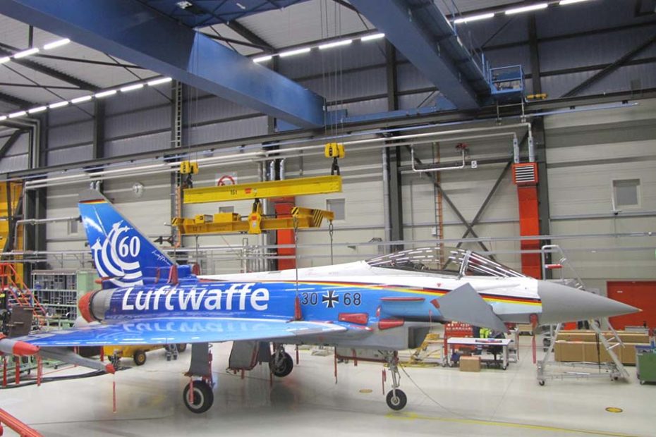 El monoplaza alemán Eurofighter 30+68 (GS0050) llegó al hangar de EKZ en Manching en enero de 2021 para ser renovado desde cero. ©Airbus