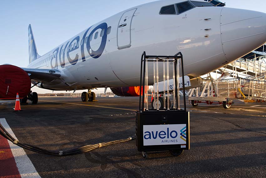 Robots de desinfección ultravioleta ©Avelos Airlines