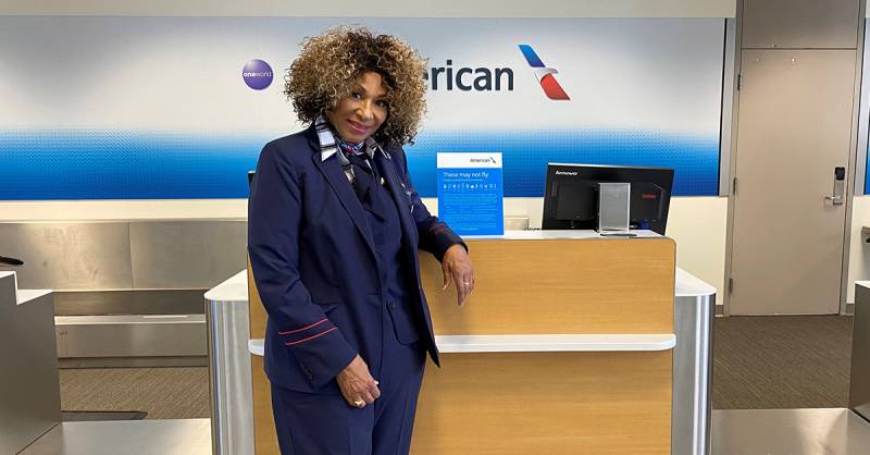 La auxiliar de vuelo de DFW Cheryl Gaymon en el Centro de Formación y Conferencias de American Airlines en Fort Worth, Texas. ©American Airlines