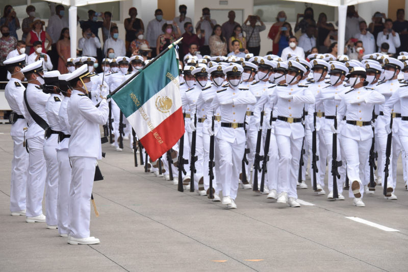 Jura de Bandera de los Cadetes de la Heroica Escuela Naval Militar ©SEMAR