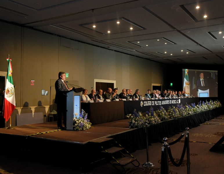 Clausura del 75 Aniversario de la Asamblea General Ordinaria del Colegio de Pilotos Aviadores de México ©SICT