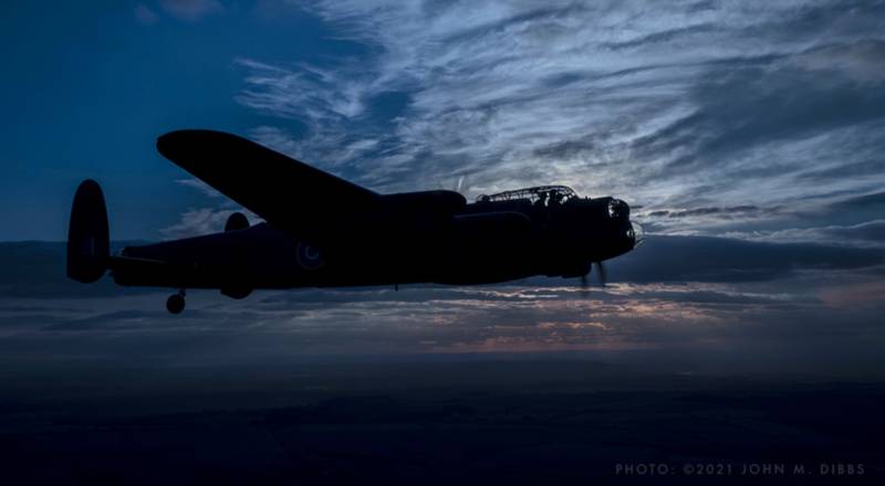 La tripulación de Jopling voló en el 460 Sqn Lancaster ND654 en la incursión. Este es el Lancaster PA474 de la BBMF que actualmente lleva las marcas del 460 Sqn. Foto: John Dibbs