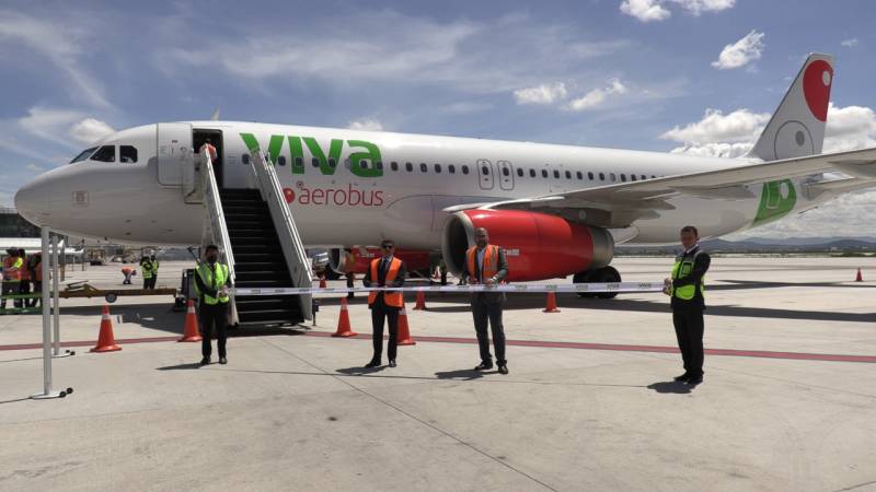 Inauguración de 3 rutas desde el AIFA a Puerto Escondido, Acapulco y Oaxaca ©Viva Aerobus