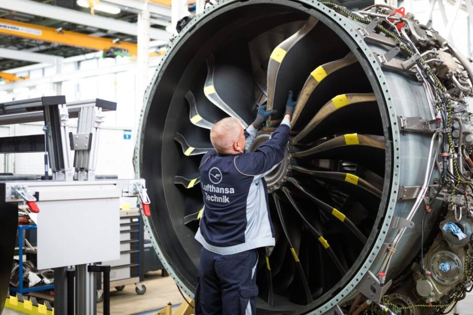 Primera visita al taller de restauración de rendimiento de un LEAP-1A realizada en el mundo © Lufthansa Technik
