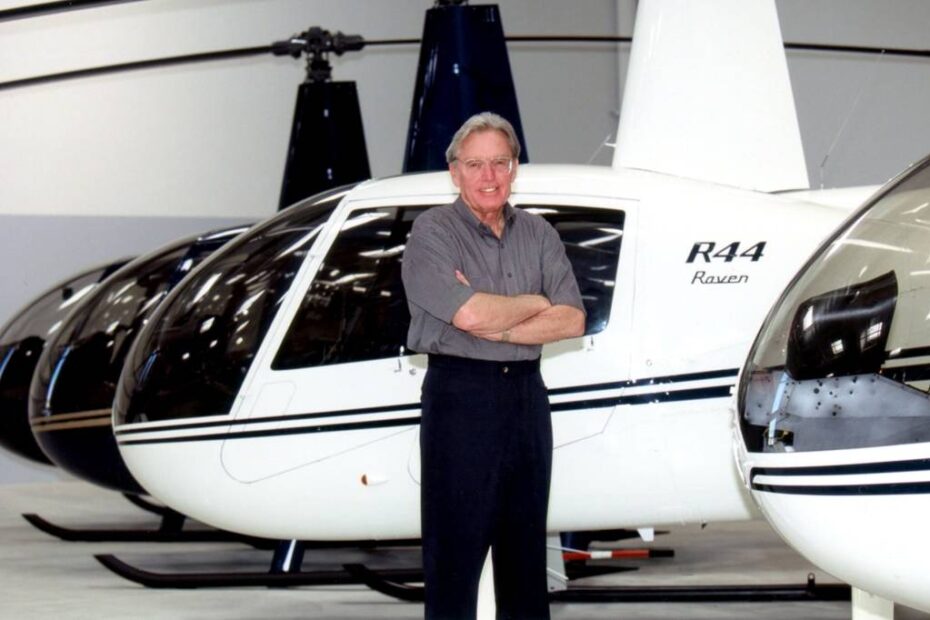 Frank Robinson 1930-2022 ©Robinson Helicopter Company/