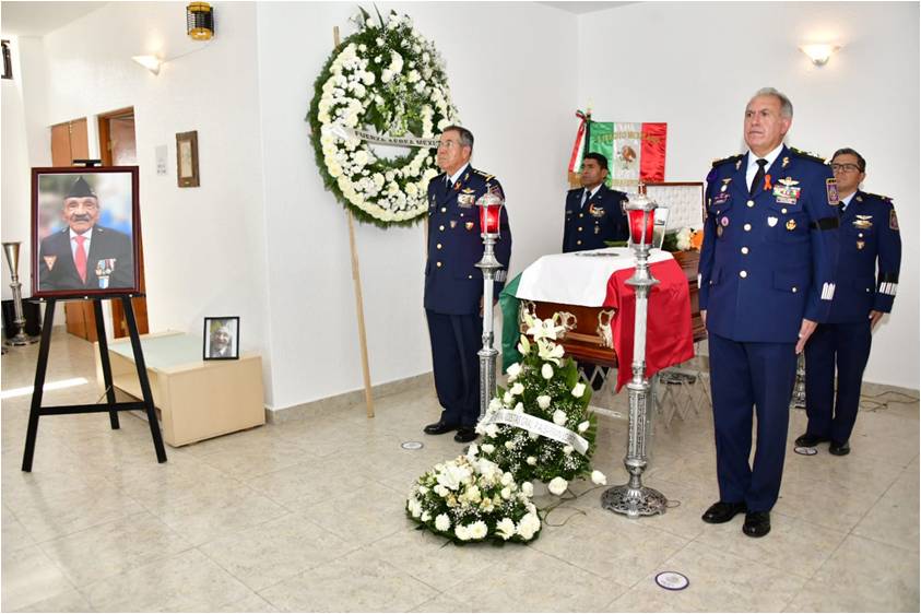 Fallece a la edad de 98 años el Sargento Horacio Castilleja Albarrán, veterano de la Fuerza Aérea Expedicionaria Mexicana del Escuadrón 201 ©SEDENA