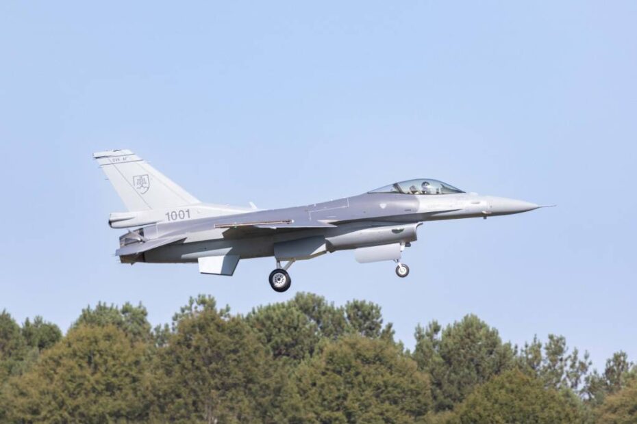 Primer F-16 Block 70 eslovaco ©Lockheed Martin