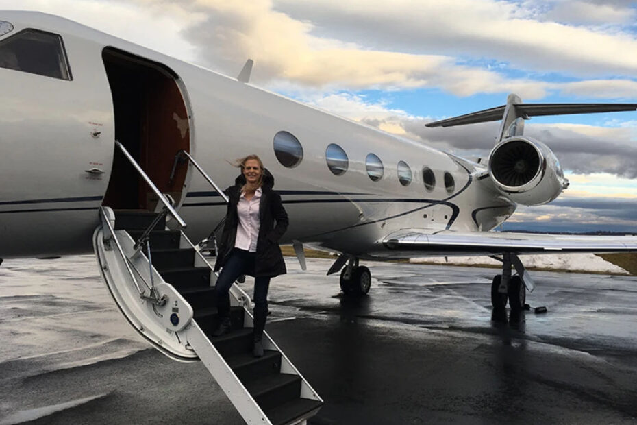 Madeleine "Maddy" Gilad. Imagen: Paramount Business Jets