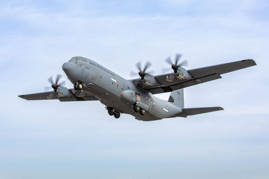 Lockheed Martin ha entregado recientemente a la Real Fuerza Aérea Noruega el primero de los cuatro C-130J que recibirán la actualización del bloque 8.1. (Foto de Jana Somero, Lockheed Martin)