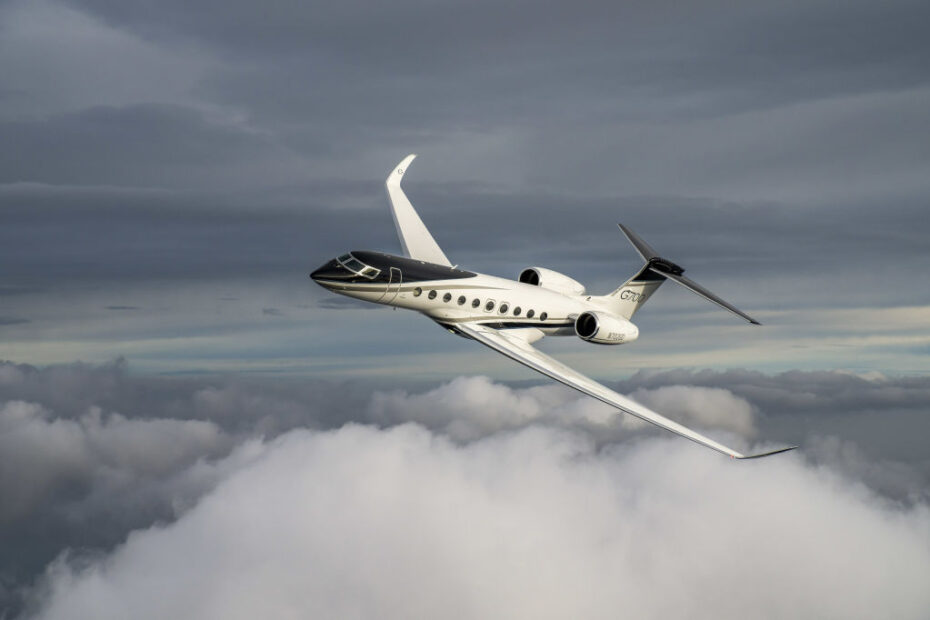 Gulfstream Aerospace Corp., filial al 100% de General Dynamics, ha anunciado hoy que el nuevo Gulfstream G700 ha recibido la certificación de tipo de la Administración Federal de Aviación (FAA), allanando el camino para las entregas a clientes del avión más espacioso de la aviación de negocios. ©General Dynamics