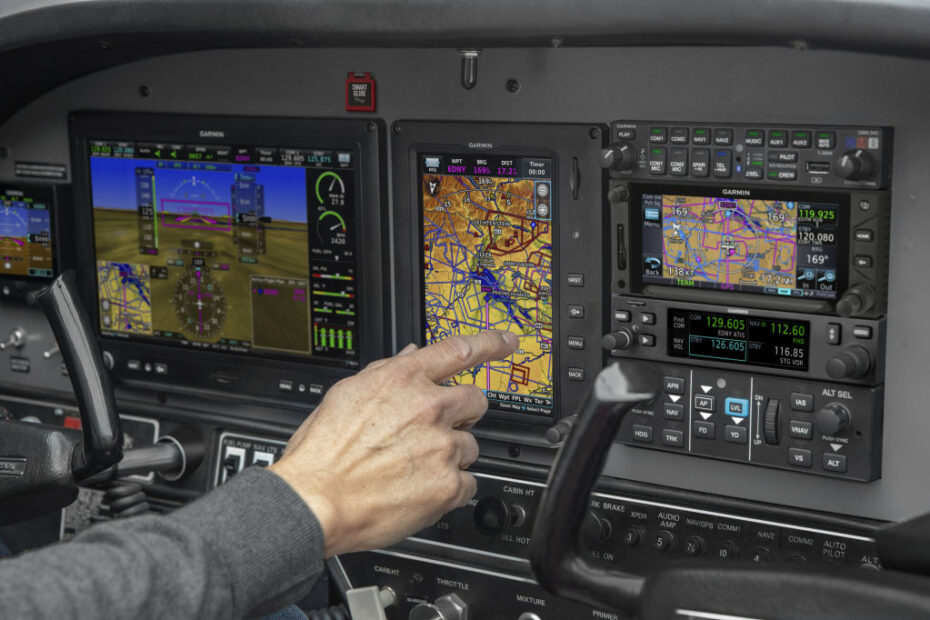 Garmin expands avionics database solutions for Europe.©Garmin