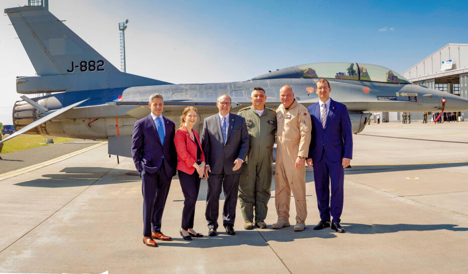 Lockheed Martin ha sido un socio estratégico en Rumanía durante más de 26 años, contribuyendo a la defensa nacional, la industria y el mundo académico. Esta duradera asociación ha generado puestos de trabajo de alto valor y sustanciales beneficios económicos para la región. ©Lockhed Martin