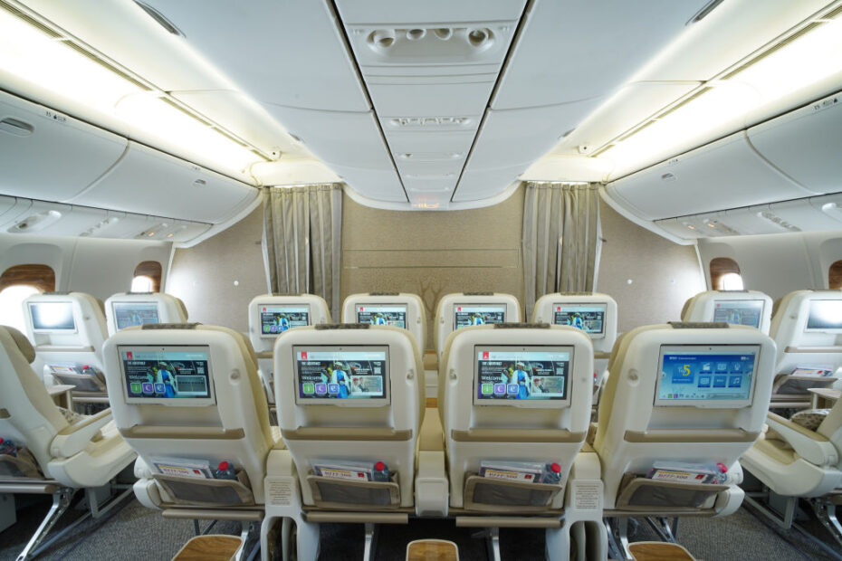 El Boeing 777 de Emirates, de cuatro clases, cuenta con 24 asientos en Turista Premium. ©Emirates