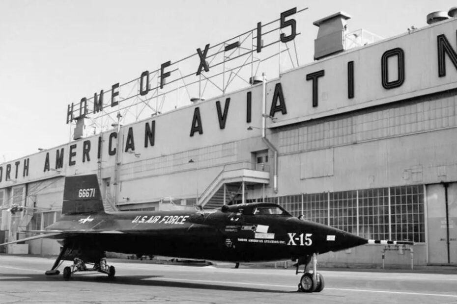 Presentación del X-15-2 en las instalaciones de NAA en febrero de 1959. ©NASA