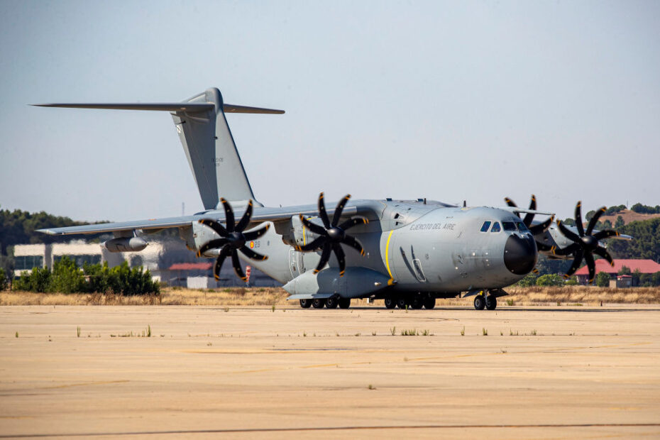 El miércoles llega a Beirut un avión A400 del EA. para evacuación de españoles en Líbano. Foto: Rubén Somonte/MDE