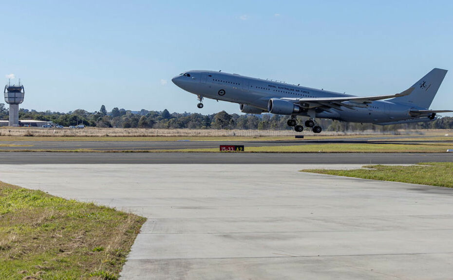 Un avión KC-30A Multi-Role Tisterna Transport de la RAAF del Escuadrón nº 33 despega de la Base Amberley de la RAAF durante el Exersice Pitch Black 24 ©Departamento de Defensa de Australia