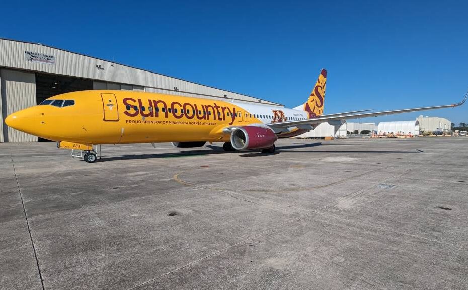 Nueva librea de Sun Country Airlines "Gopher Athletics" ©Sun Country Airlines