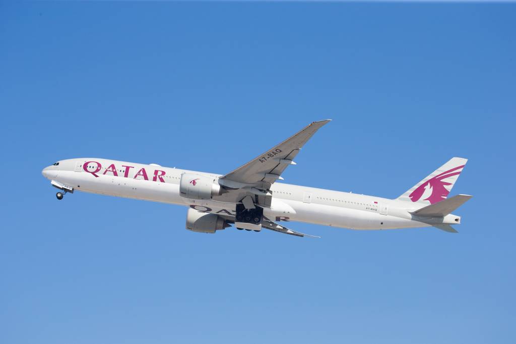 Boeing 777-200LR ©Qatar Airways