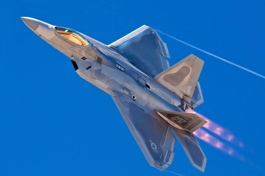 F-22 ©Lockheed Martin