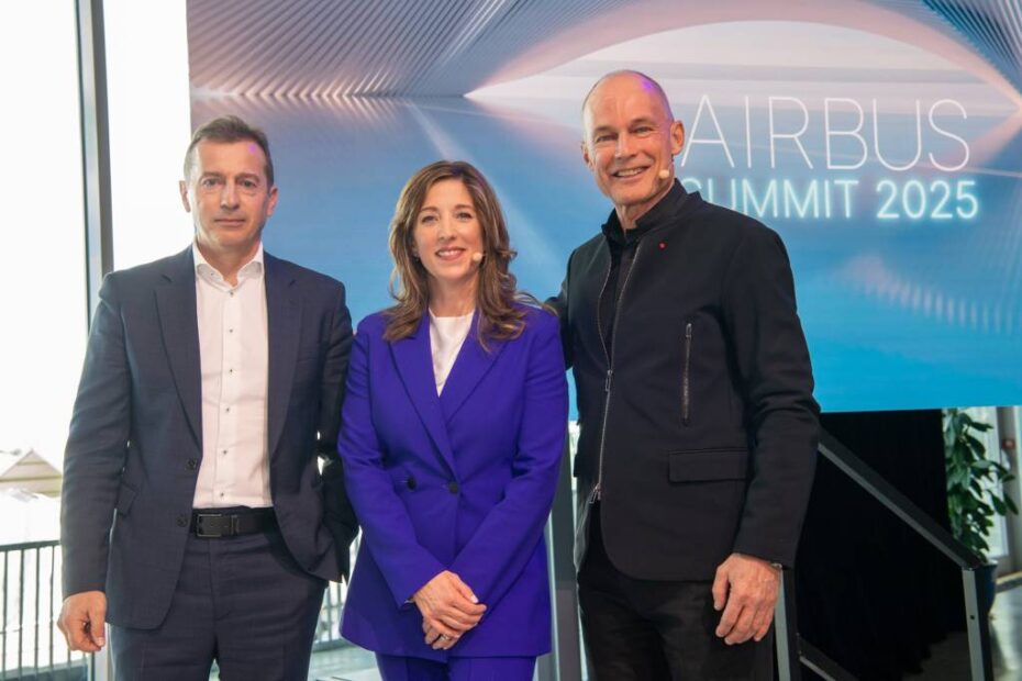 Guillaume Faury, Julie Kitcher y Bertrand Piccard ©Airbus