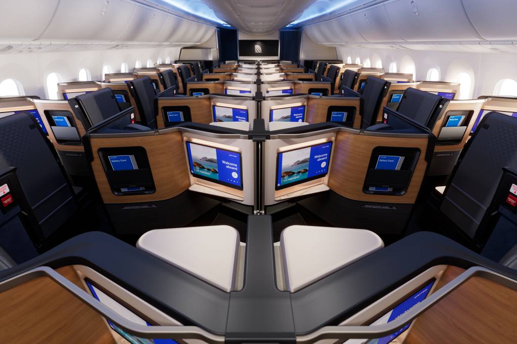 ©United