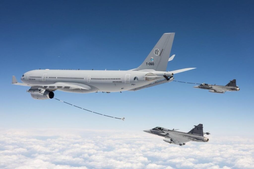 Con este despliegue, es la cuarta vez que la República Checa se hace cargo de las capacidades aerotransportadas de vigilancia e interceptación para cumplir la misión de necesidades de preparación en tiempos de paz de Islandia. Fotografía por cortesía de la Fuerza Aérea Checa.