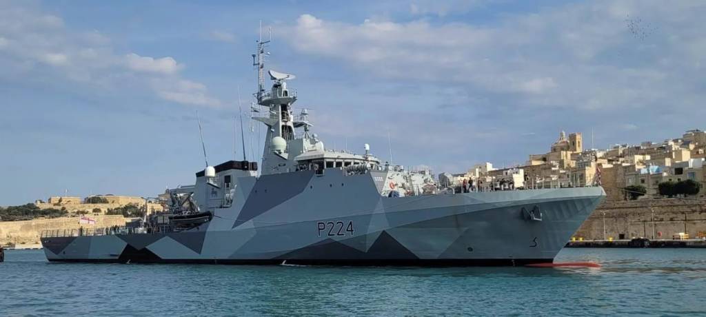©Royal Navy