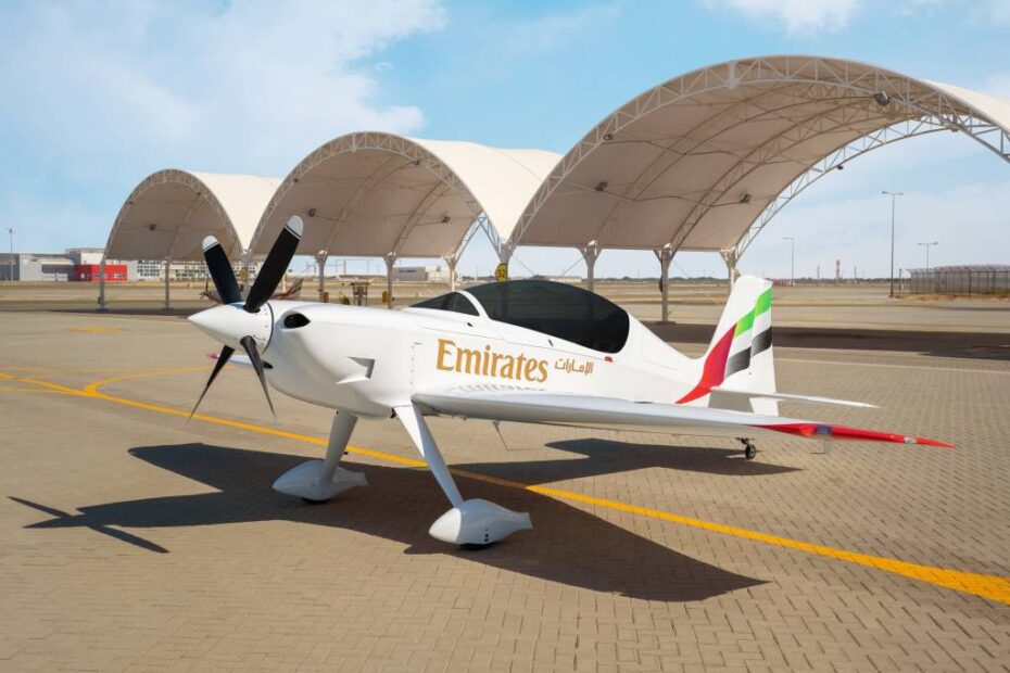 Los nuevos Gamebirds son los primeros aviones acrobáticos de la academia especialmente diseñados para la formación en prevención de vuelcos y recuperación. ©Emirates