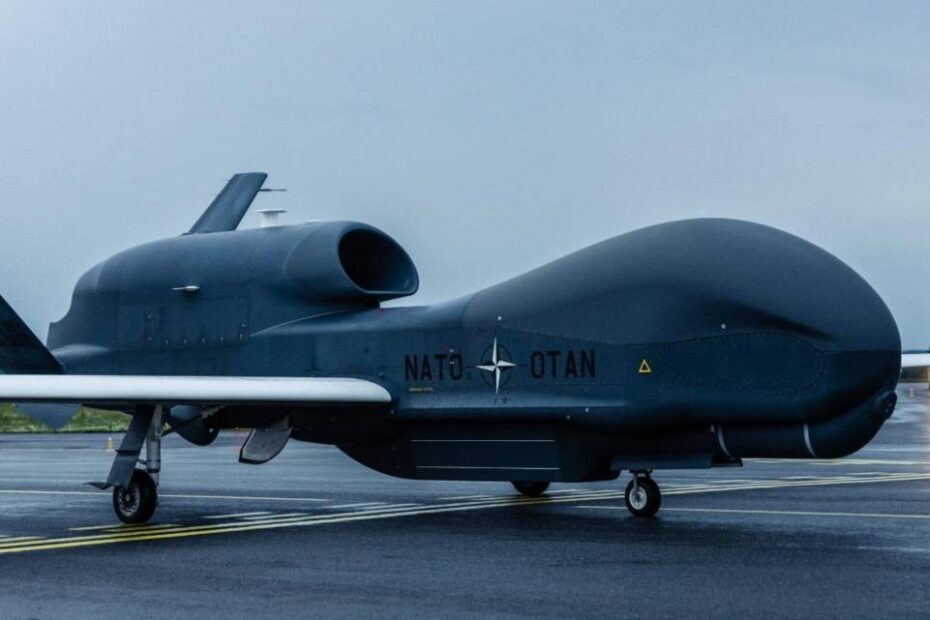 La presencia en Pirkkala refleja los principios básicos del Empleo Ágil en Combate al proyectar fuerzas capaces y listas para la misión que permanecen flexibles, impredecibles y receptivas allí donde se las necesite. Foto cortesía de la NIRSF