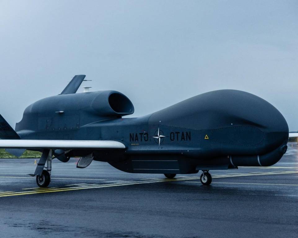 La presencia en Pirkkala refleja los principios básicos del Empleo Ágil en Combate al proyectar fuerzas capaces y listas para la misión que permanecen flexibles, impredecibles y receptivas allí donde se las necesite. Foto cortesía de la NIRSF