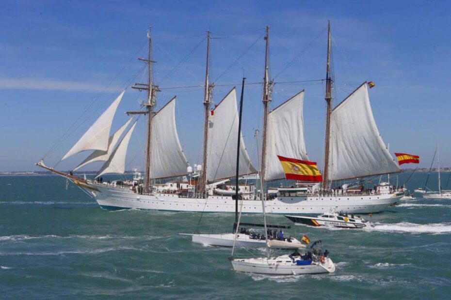 Margarita Robles visitará en Gijón la fragata ‘Blas de Lezo’ y el buque-escuela ‘Juan Sebastián de Elcano’