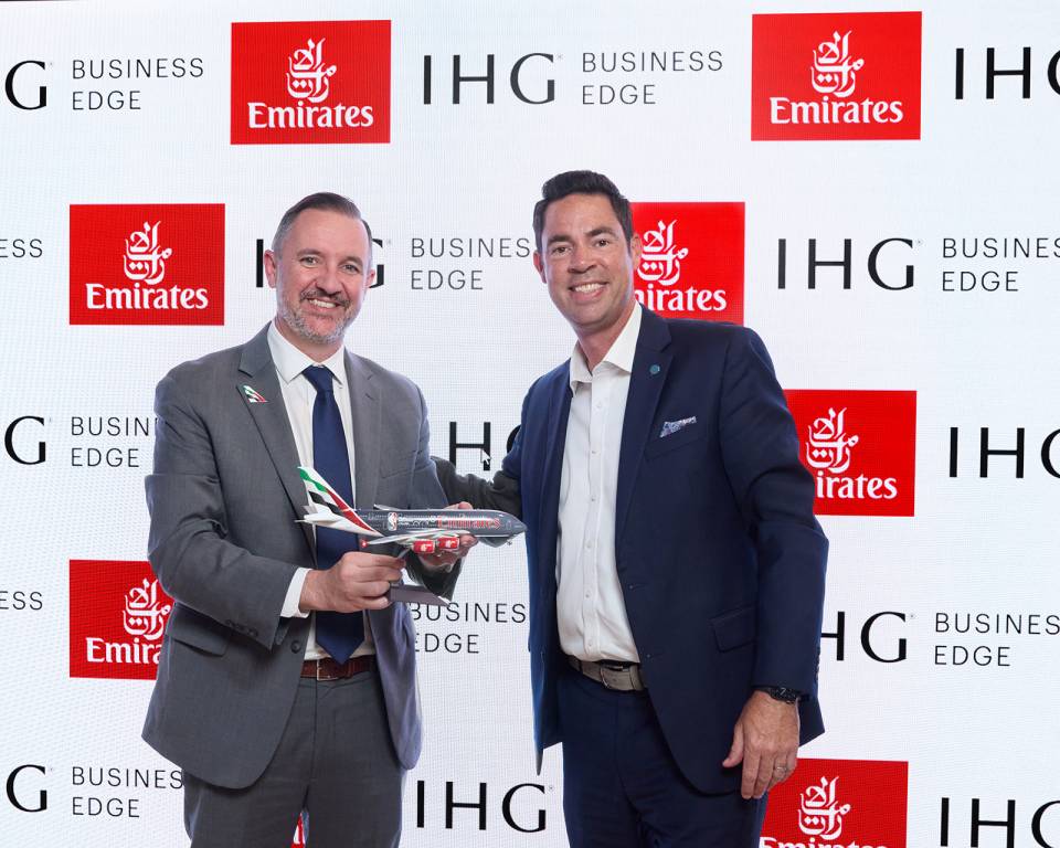 Matthew Jones, VP-USA, Emirates y Ryan Plemmons, Vicepresidente de Estrategia Global de Ventas, IHG Hotels & Resorts ©Emirates