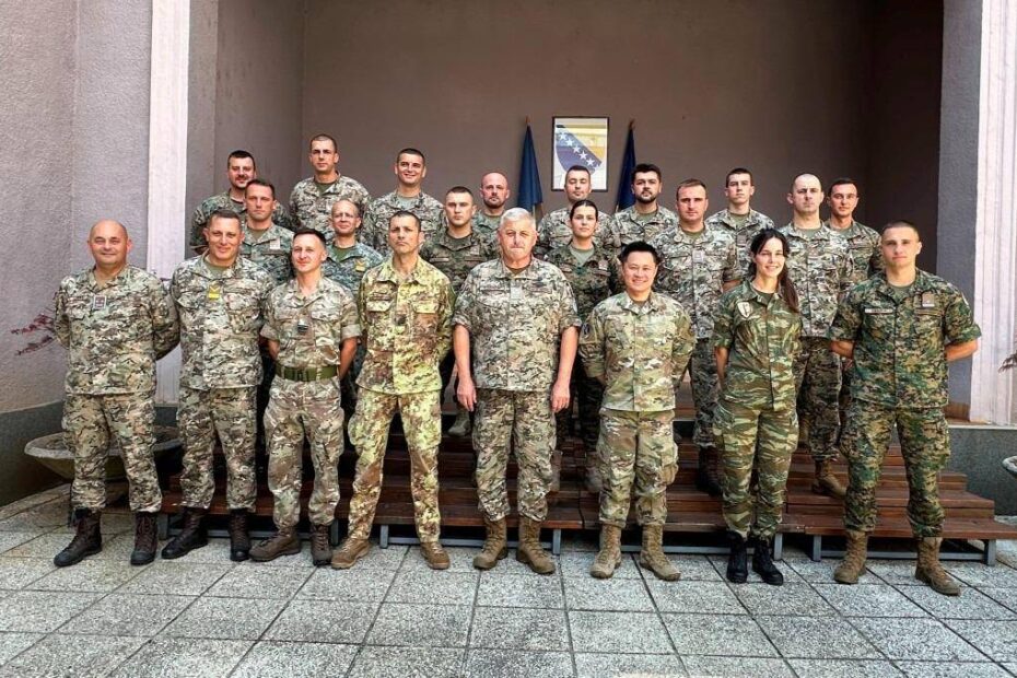 Fotos cortesía del Equipo Móvil de Entrenamiento, Mando Aéreo Aliado