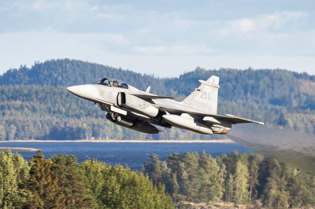 El ejercicio multidominio contará también con la participación del Ejército finlandés, con unidades de defensa aérea terrestre y de guerra electrónica. Foto cortesía de la Fuerza Aérea Finlandesa.