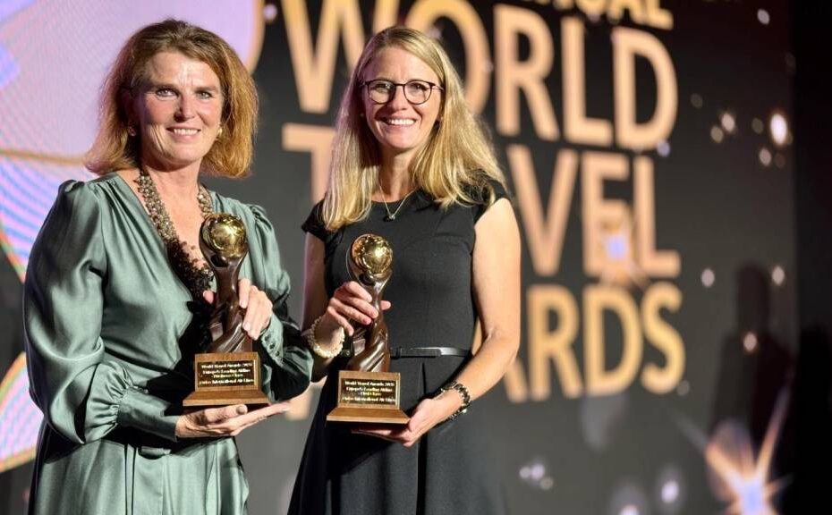 Heike Birlenbach (directora comercial) y Annabelle Reichen (directora de gestión de hostelería y catering) ©SWISS