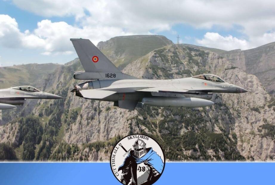 El 48º Escuadrón de Caza de la Base Aérea 71 «General Emanoil Ionescu» en Câmpia Turzii, Rumanía, comenzará las misiones de policía aérea dirigidas por la OTAN sobre el espacio aéreo rumano el 20 de octubre de 2025. Foto cortesía de la Fuerza Aérea Rumana.