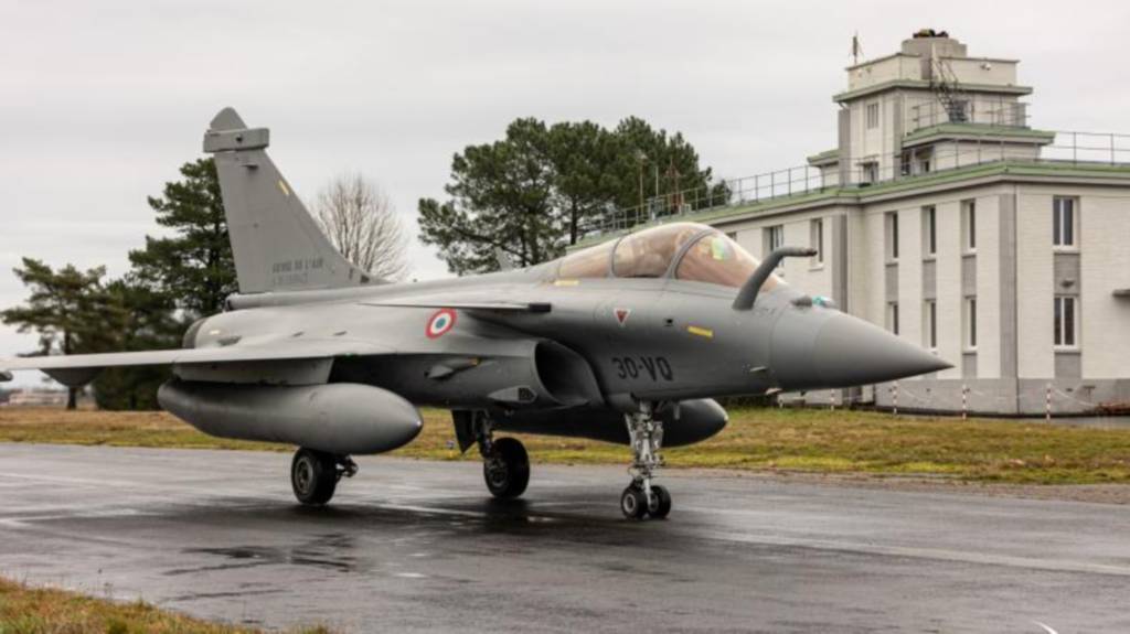 Un Rafale de la base aérea 118 en la base aérea 106. ©Armée de l’Air et de l'Espace