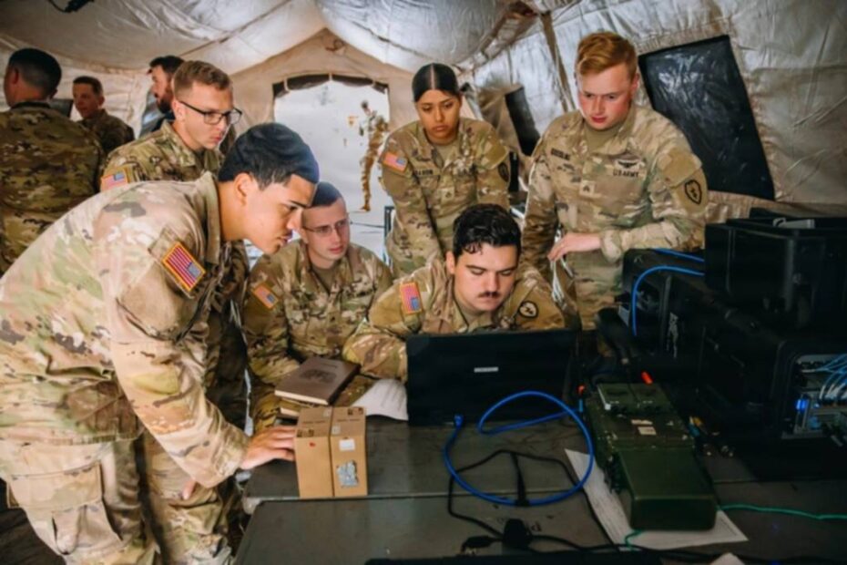 Las representaciones o descripciones de personal o productos de la industria privada no constituyen respaldo ni promoción por parte del Ejército de los Estados Unidos ni del Departamento de Guerra. Crédito de la foto: DVIDS