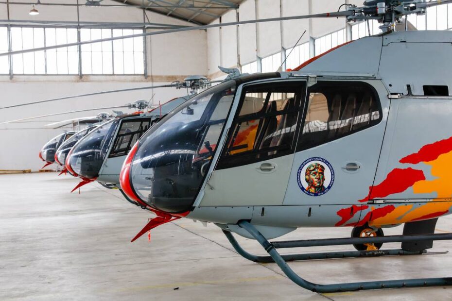 Visita la Escuela Militar de Helicópteros-Ala 78, ubicada en la Base Aérea de Armilla (Granada). Foto: Rubén Somonte/MDE