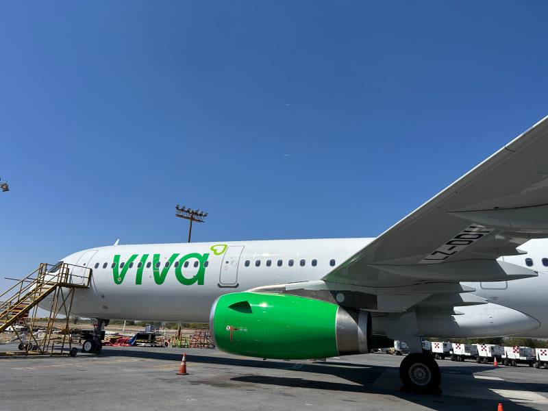 Avión número 108 ©Viva