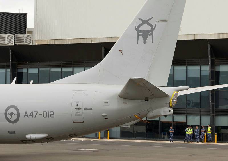 El P-8A Poseidon A47-012, número 12, tras recibir la insignia oficial del Escuadrón n.º 12 en la base de la RAAF de Edimburgo, en Australia Meridional. ©Departamento de Defensa de Australia