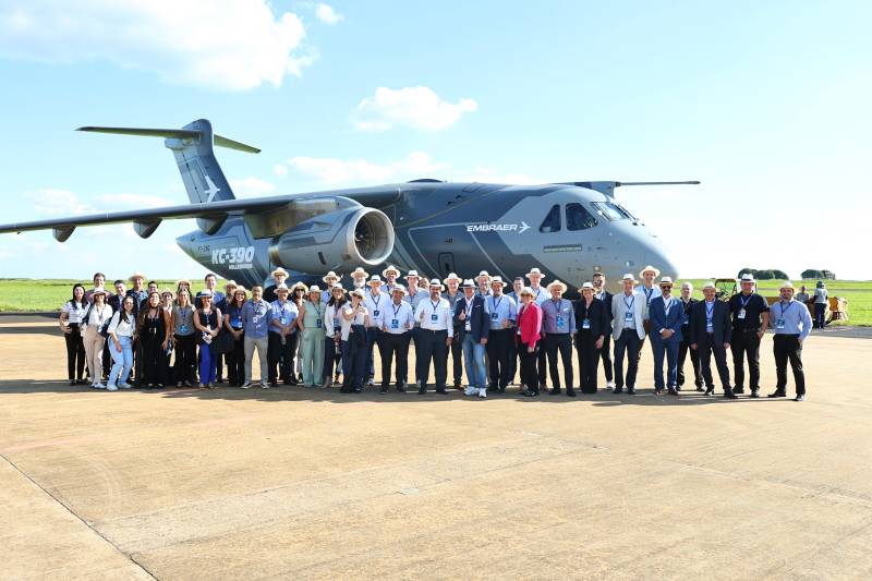 ©Embraer