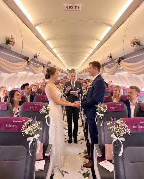 ©Eurowings