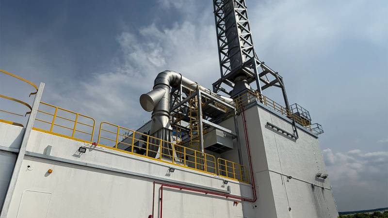 Nueva célula de pruebas modular en Singapur para el motor turbohélice PT6C-67C de Pratt & Whitney Canada. Imagen: RTX